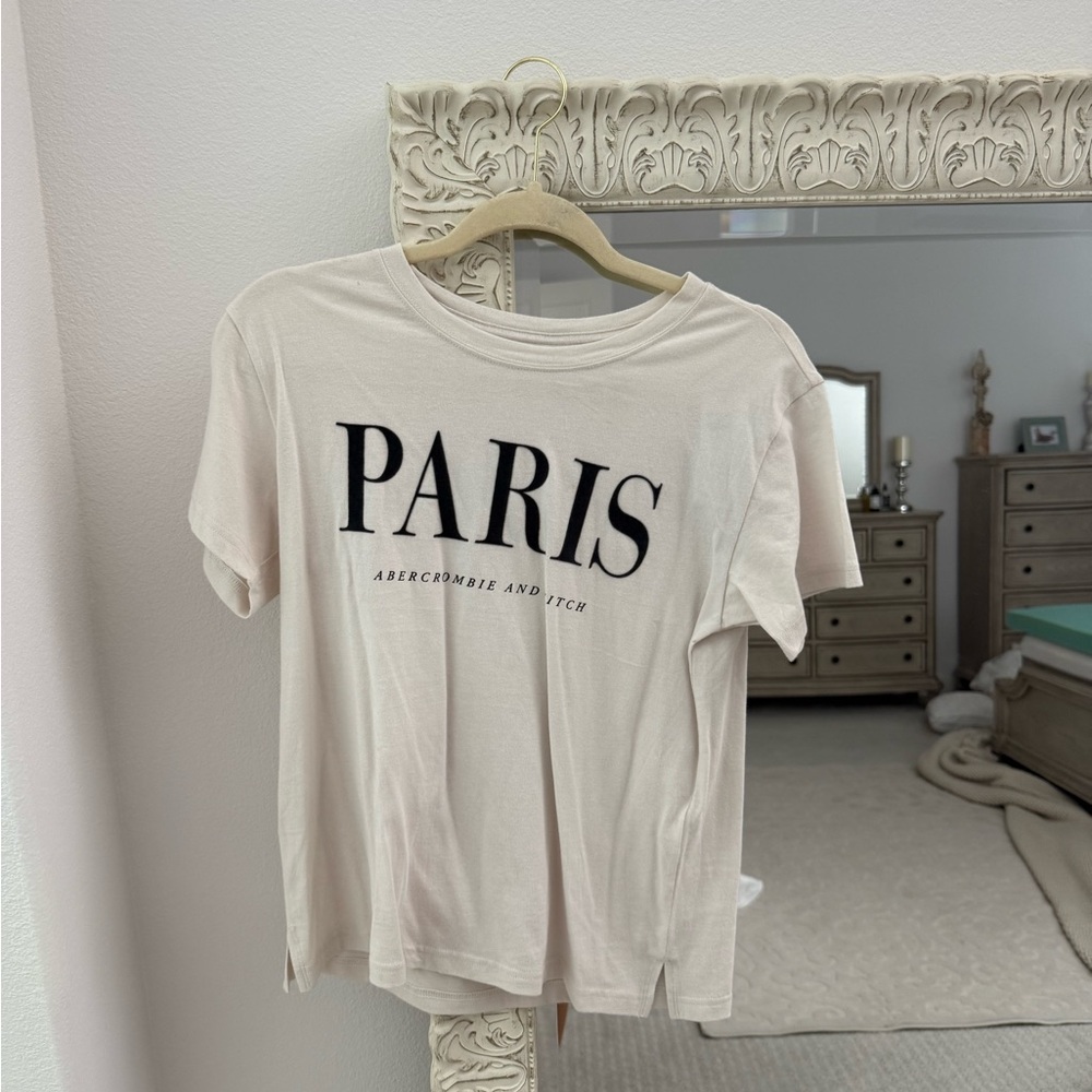 Abercrombie & Fitch Cream Paris Tee